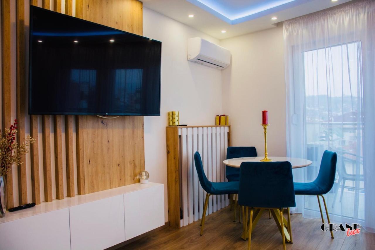Grand Lux Apartment Ντόμποϊ Εξωτερικό φωτογραφία