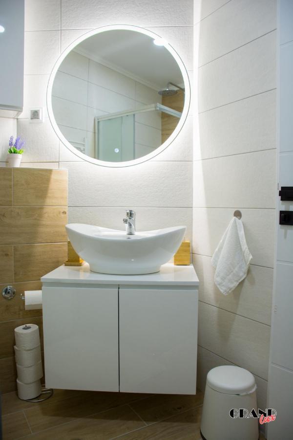Grand Lux Apartment Ντόμποϊ Εξωτερικό φωτογραφία