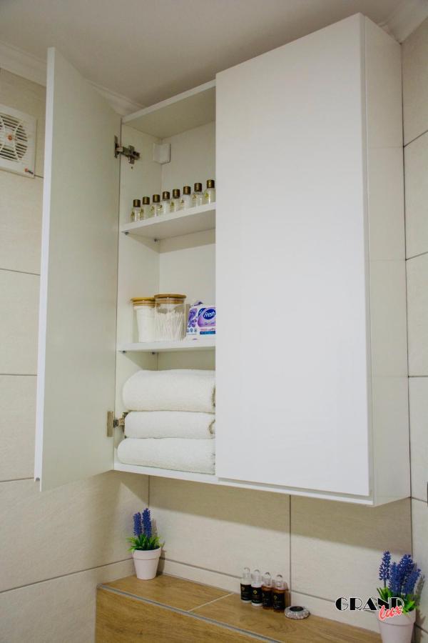 Grand Lux Apartment Ντόμποϊ Εξωτερικό φωτογραφία