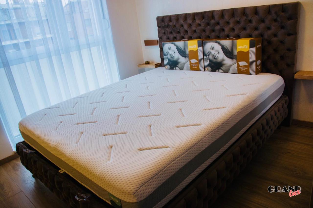 Grand Lux Apartment Ντόμποϊ Εξωτερικό φωτογραφία