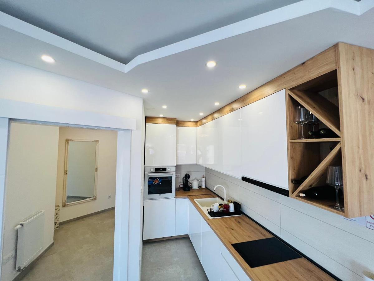 Grand Lux Apartment Ντόμποϊ Εξωτερικό φωτογραφία