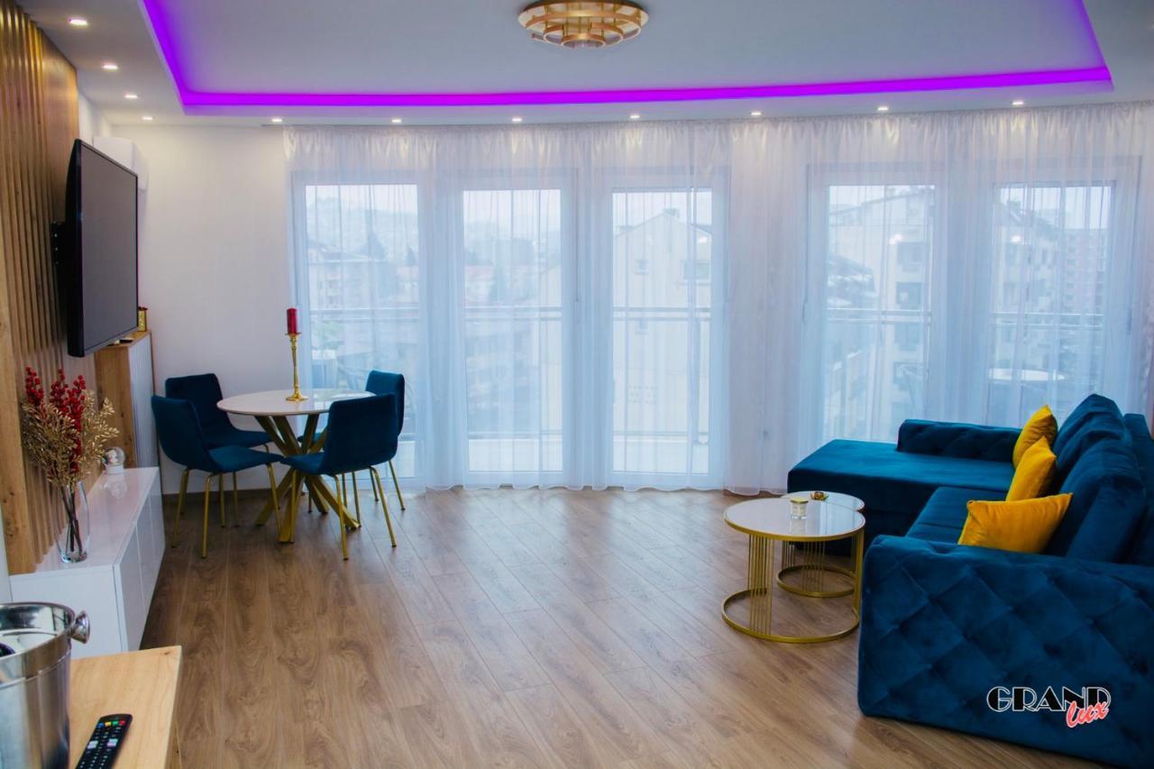 Grand Lux Apartment Ντόμποϊ Εξωτερικό φωτογραφία